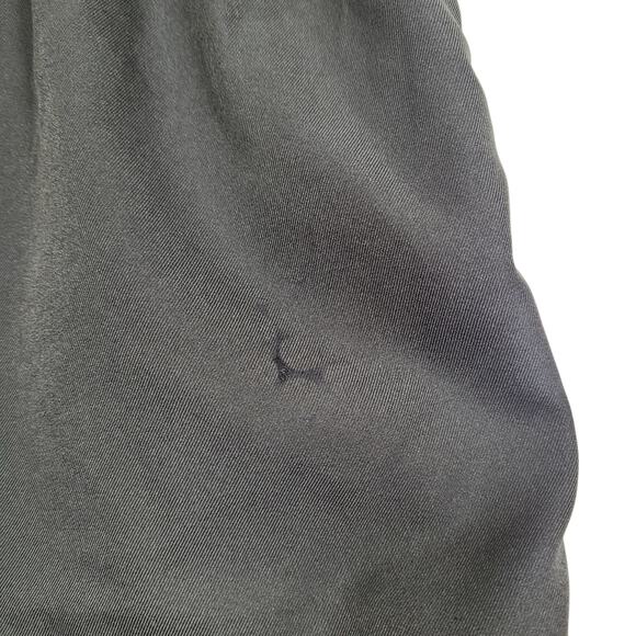 🩳 Gymshark Men’s Training Shorts Gray Medium Lightweight Athletic Activewear - Picture 3 of 7